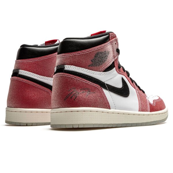 Trophy Room x Air Jordan 1 Retro High OG SP 'Chicago' - Image 3
