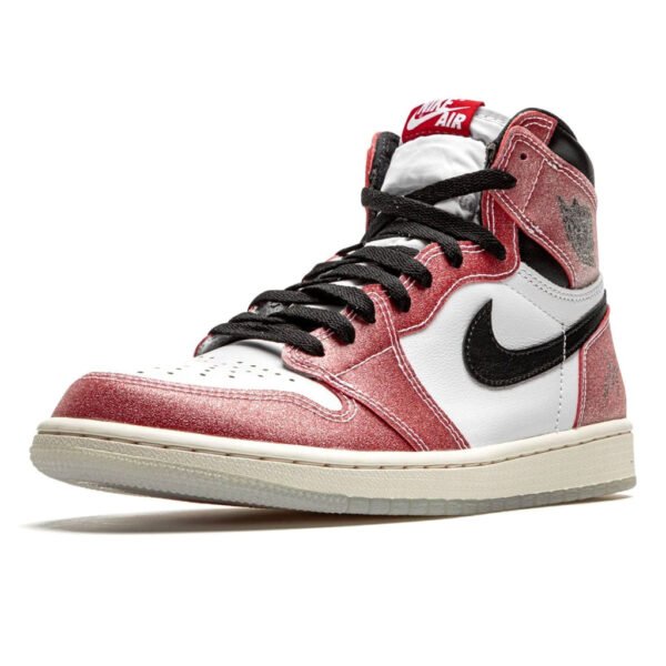 Trophy Room x Air Jordan 1 Retro High OG SP 'Chicago' - Image 4